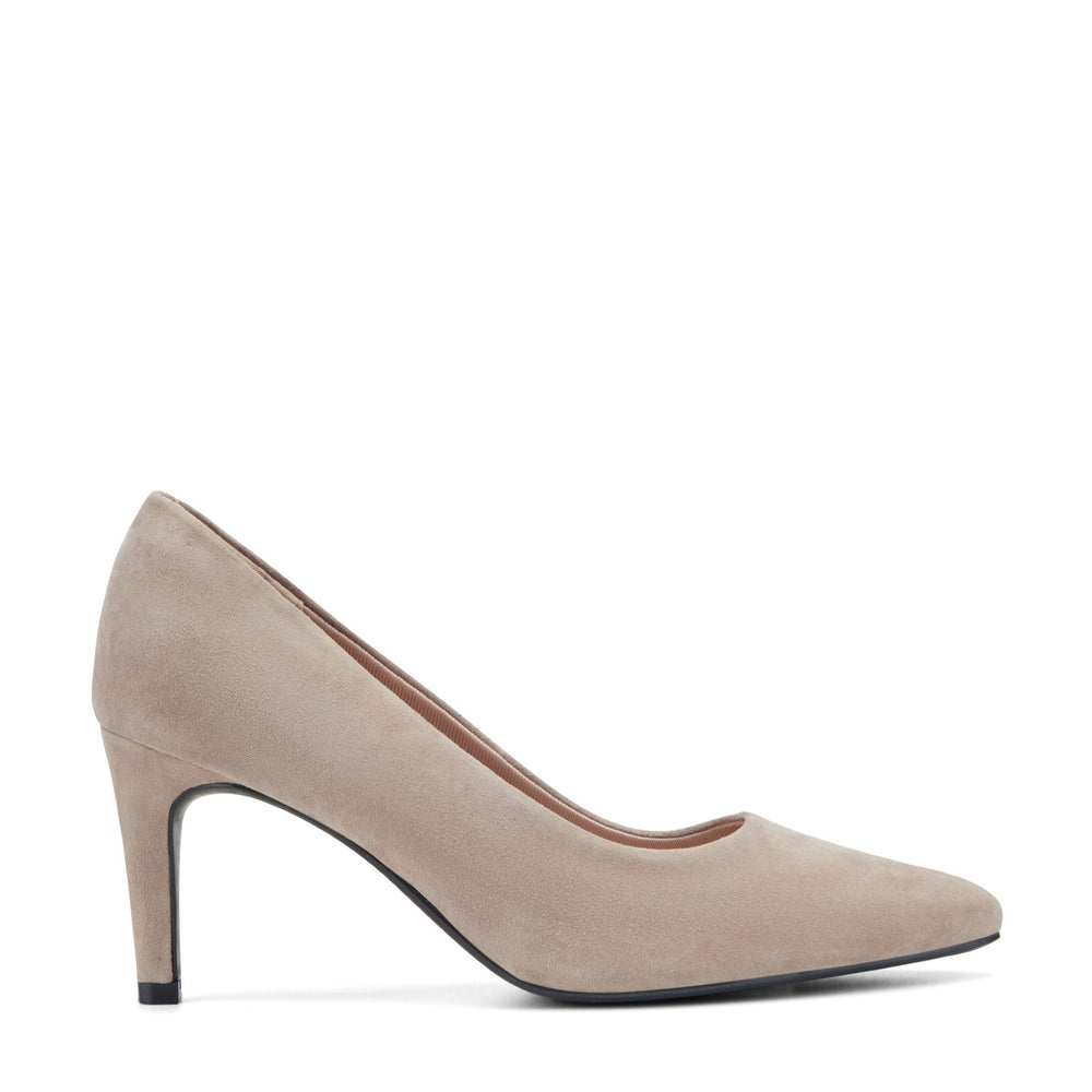 Rockport Women / Juliet Total Motion Dress Pumps - Light Brown Suede