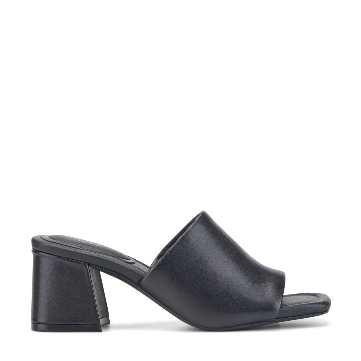 Rockport Women / Gracyn Slip-On Sandals - Black Leather