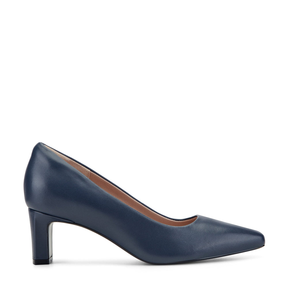 Rockport Women / Total Motion Merida Classic Dress Pumps - Dark Blue Leather