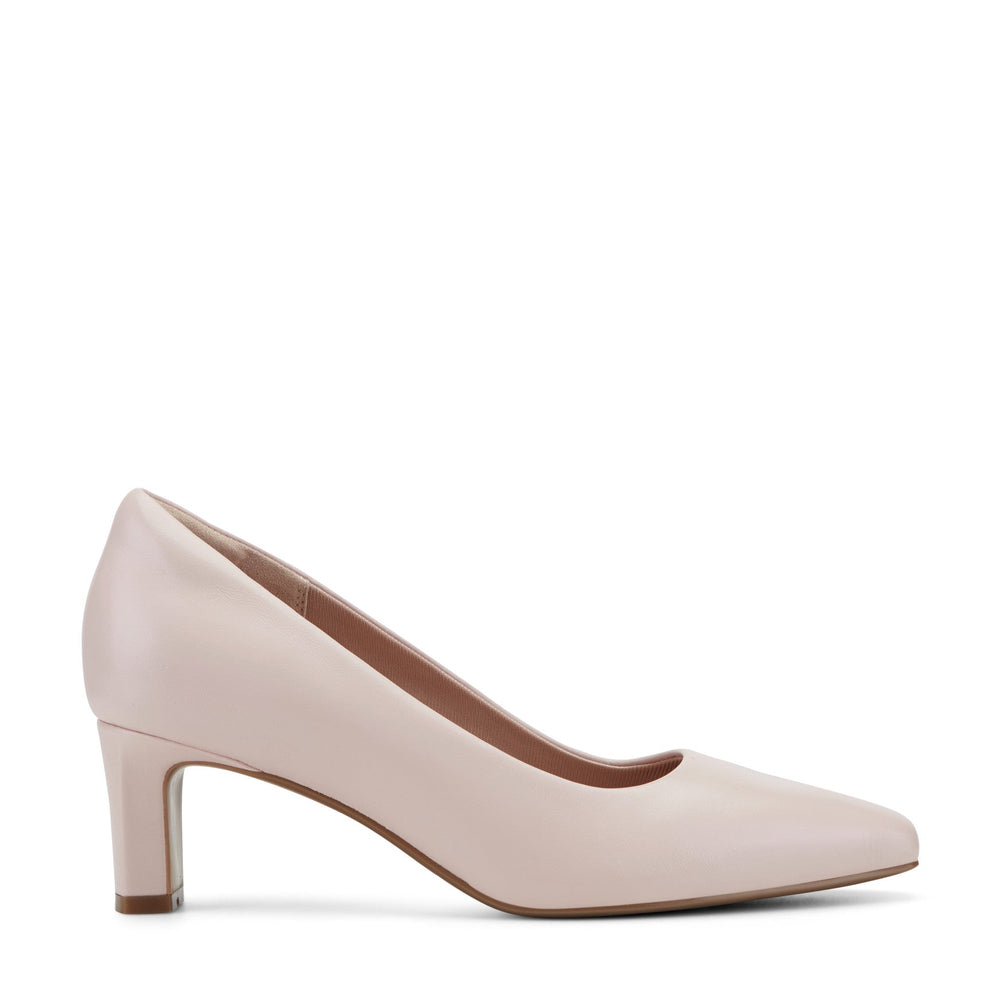 Rockport Women / Total Motion Merida Classic Dress Pumps - Light Pink Leather