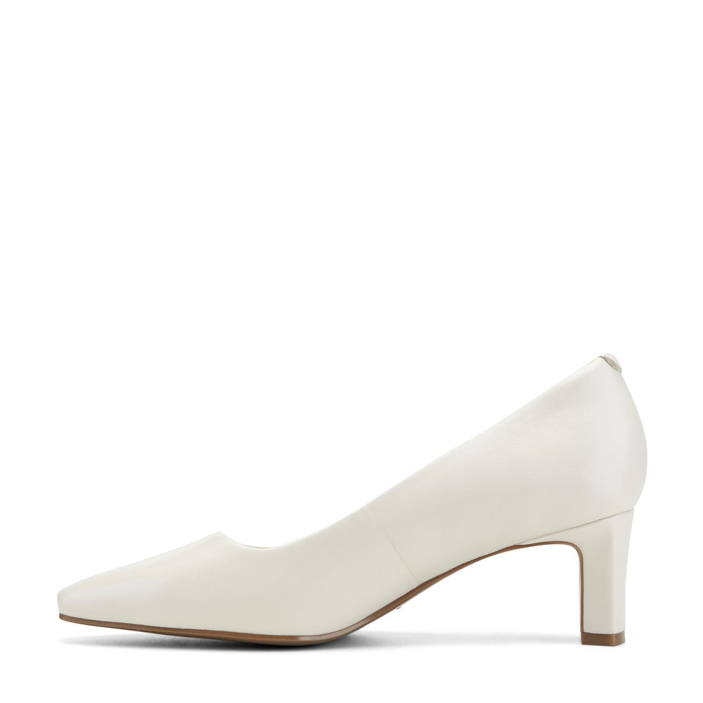 Rockport Women / Total Motion Merida Classic Dress Pumps - Ivory Leather
